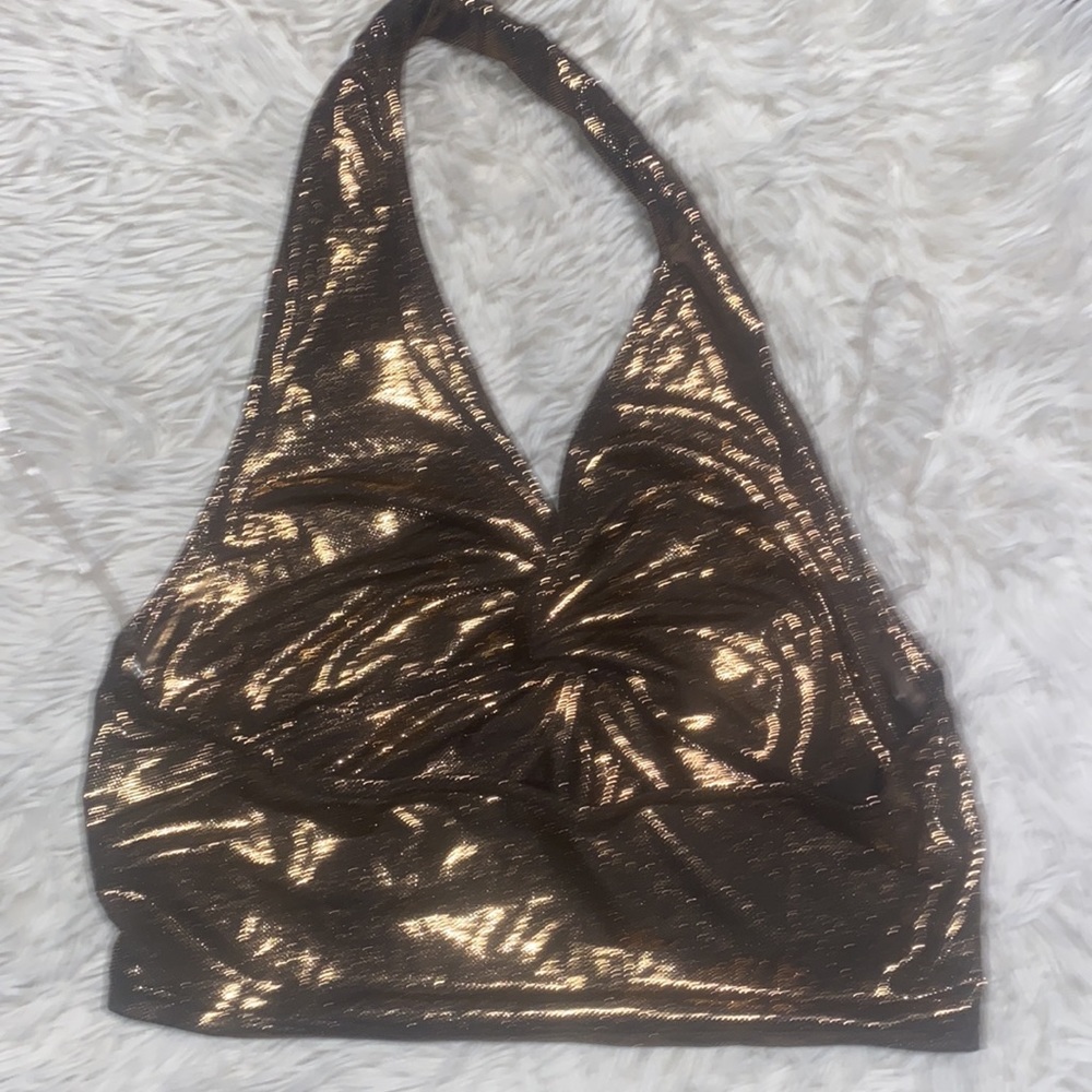Paperoc Halter Crop Top - Picture 3 of 4